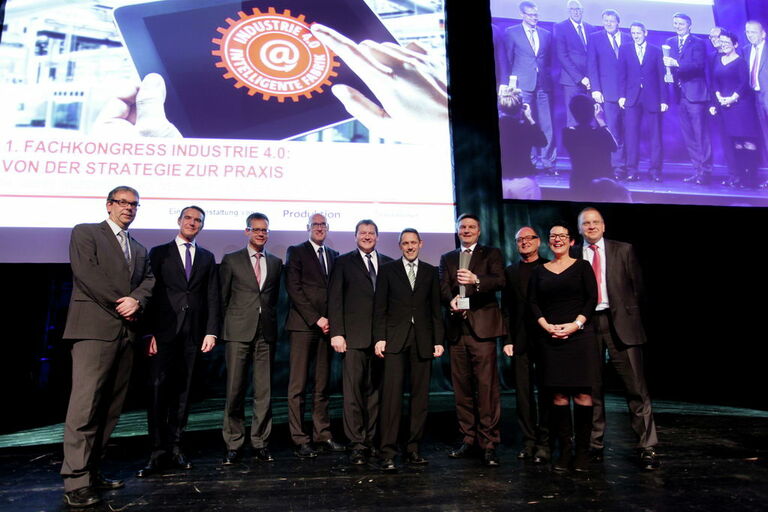 Keynote Speaker Digitalisierung - Johann Hofmann bei der Gala des Industrie 4.0 Awards 2013